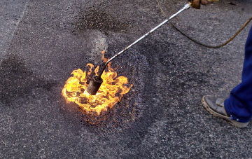 Capelulo flat roofing repairs