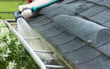 Capelulo gutter cleaning costs